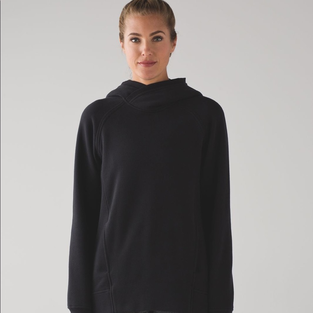 Lululemon Fleece Please pullover/hoodie